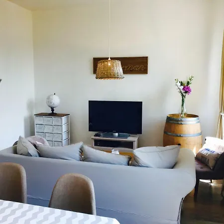 Charming Flat St Emilion